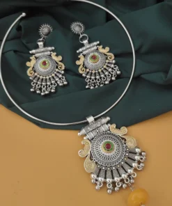 Glamaya Oxidised Two Tone Hasli Necklace Earring Set 9 GLAM-CN-TT-20-787170-30-7 Glamaya Oxidised Two Tone Hasli Necklace Earring Set 9 GLAM-CN-TT-20-787170-30-7