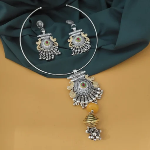 Glamaya Oxidised Two Tone Hasli Necklace Earring Set 10 GLAM-CN-TT-20-787170-30-7 Glamaya Oxidised Two Tone Hasli Necklace Earring Set 10 GLAM-CN-TT-20-787170-30-7