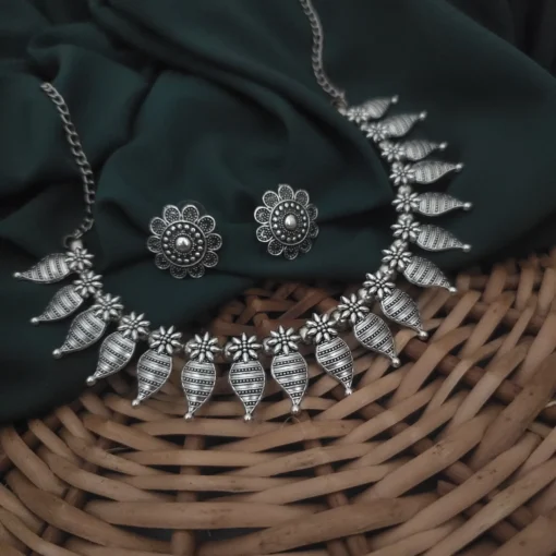 Glamaya Oxidised Traditional Handcrafted Choker Necklace Earrings Set 1 GLAM-CN-OX-50-732279-82-2