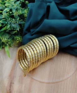 Glamaya Oxidised Spiral Bracelet Free Size 1 GLAM-BB-OX-60-675065-89-2