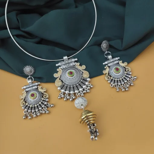 Glamaya Oxidised Two Tone Hasli Necklace Earring Set 5 GLAM-CN-TT-20-787170-30-7 Glamaya Oxidised Two Tone Hasli Necklace Earring Set 5 GLAM-CN-TT-20-787170-30-7