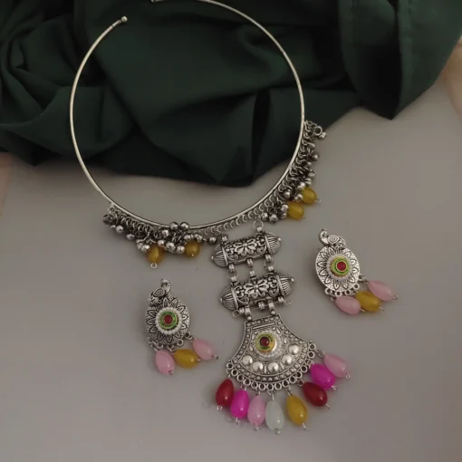 Glamaya Oxidised Glass Beads Hasli Necklace Earring Set 5 GLAM-CN-BE-30-552678-42-5 Glamaya Oxidised Glass Beads Hasli Necklace Earring Set 5 GLAM-CN-BE-30-552678-42-5