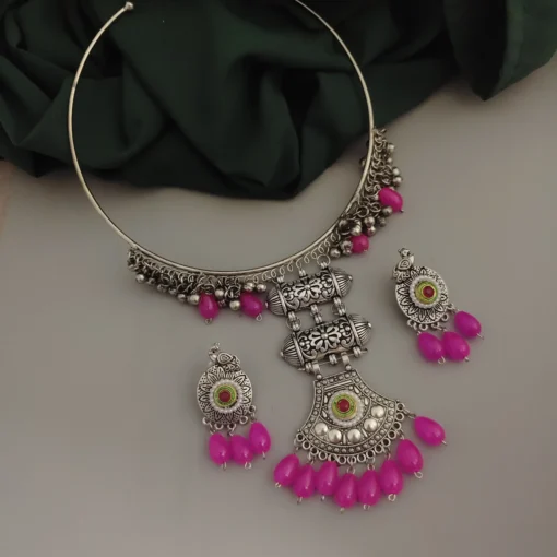 Glamaya Oxidised Glass Beads Hasli Necklace Earring Set 3 GLAM-CN-BE-30-552678-42-5 Glamaya Oxidised Glass Beads Hasli Necklace Earring Set 3 GLAM-CN-BE-30-552678-42-5