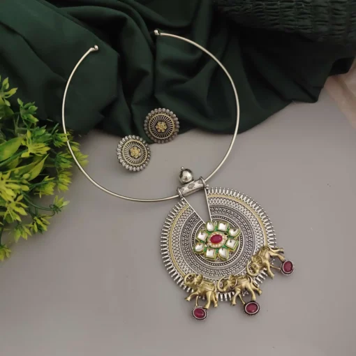 Glamaya Aashvi Oxidised Two Tone Hasli Necklace Earring Set 1 GLAM-CN-TT-53F3-130293-80-3
