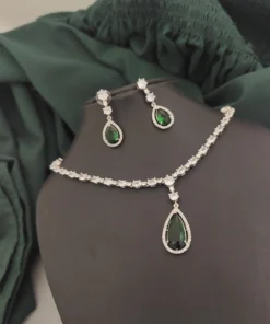 Glamaya Alia Bhatt Inspired Ad Necklace Earrings Set Green 1 GLAM-CN-CZ-116F7-451284-133-3