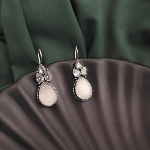 Glamaya Semi Precious Stones Hook Earring White 1 GLAM-ER-ST-22-955047-43-5