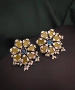 Glamaya Silver Lookalike Monalisa Flower Stud Earring 04 1 GLAM-ER-OX-18-903516-30-10