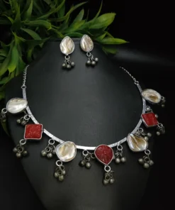 Glamaya Hammered Mother Of Pearl Hasli Necklace Earrings Set 1 GLAM-CN-PE-150-981202-275-2
