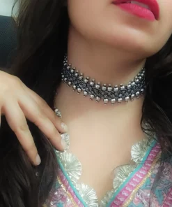 Glamaya Irya German Silver Sleek Choker Necklace 1 GLAM-NE-OX-37F5-321706-55-4