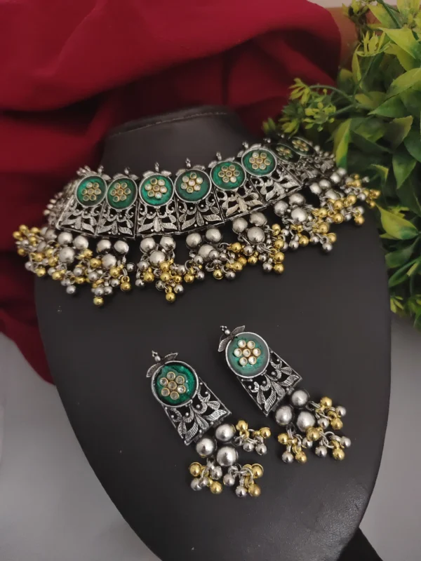 Glamaya Oxidized Two Tone Choker Necklace Earrings Set Green 1 GLAM-CN-TT-18-991829-25-10