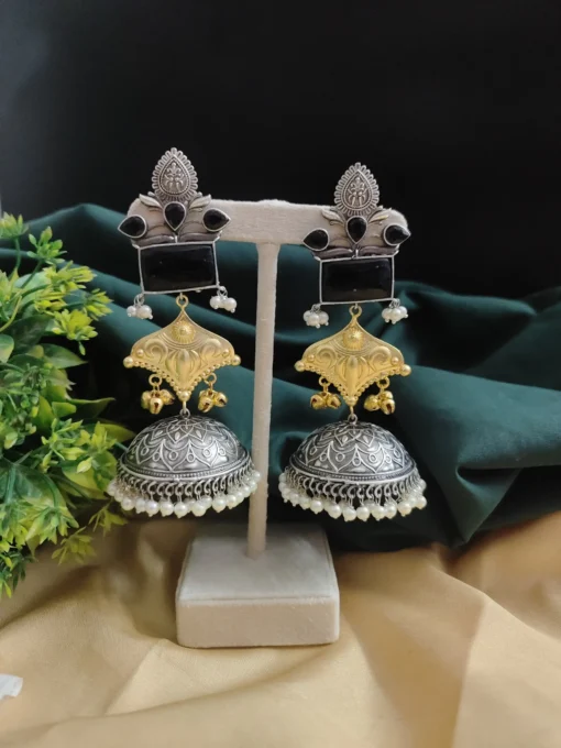 Glamaya Shanaya Silver Replica Two Tone Jhumka Earring 6 GLAM-ER-TT-80-332500-110-5 Glamaya Shanaya Silver Replica Two Tone Jhumka Earring 6 GLAM-ER-TT-80-332500-110-5