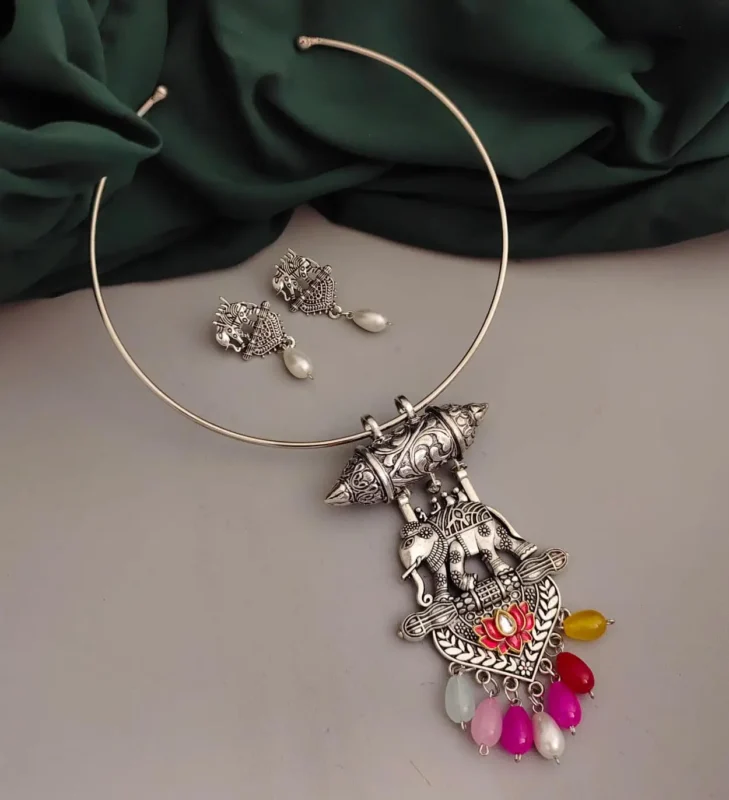 Glamaya Vaamika Elephant Hasli Necklace Earring Set 1 GLAM-CN-OX-30-823194-57-5