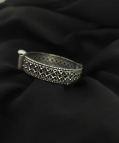 Glamaya Kavya Silver Replica Bangles 1 GLAM-BB-OX-100-269474-155-2