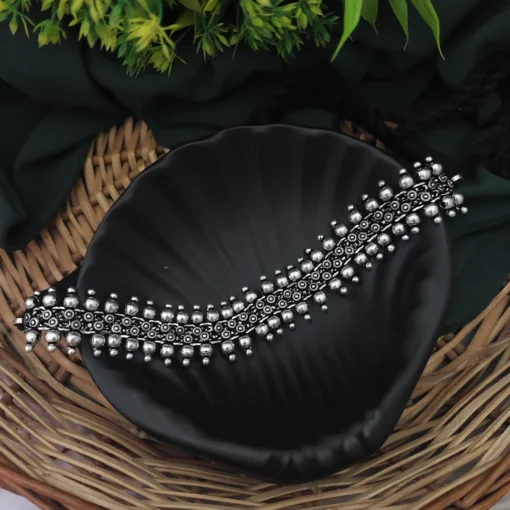 Glamaya Irya German Silver Sleek Choker Necklace 3 GLAM-NE-OX-37F5-321706-55-4 Glamaya Irya German Silver Sleek Choker Necklace 3 GLAM-NE-OX-37F5-321706-55-4