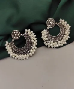 Glamaya Silver Lookalike Pearl Chandbali Earring 1 GLAM-ER-PE-26F7-261047-50-6