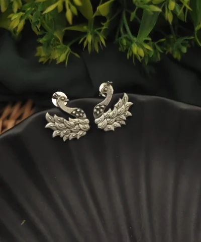 Glamaya Swan Replica Stud Earring 1 GLAM-ER-OX-10-156454-22-5