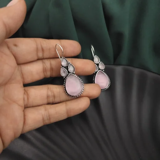 Glamaya Semi Precious Stones Hook Earring Pink 2 GLAM-ER-ST-22-697688-43-5 Glamaya Semi Precious Stones Hook Earring Pink 2 GLAM-ER-ST-22-697688-43-5