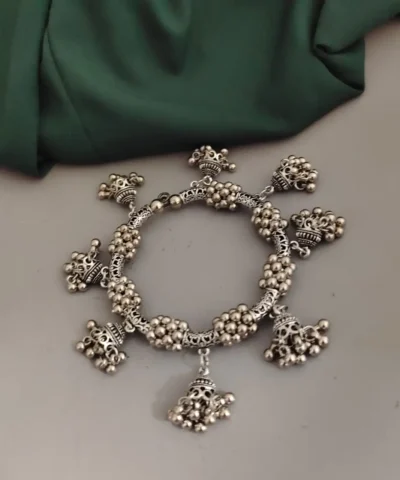Glamaya Oxidised Adjustable Jhumki Bracelet 1 GLAM-BE-OX-6F7-243486-11-9