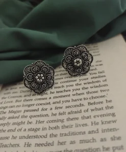 Glamaya Anushka Oxidised Stud Earring 01 1 GLAM-ER-OX-15-560910-36-2