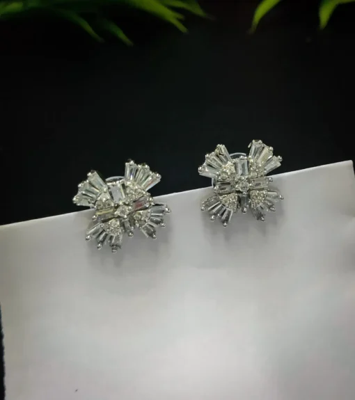 Glamaya Cubic Zirconia White Gold Plated Stud Earrings 1 GLAM-ER-CZ-46F7-027874-70-3