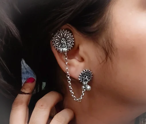 Glamaya Ria Oxidised Chain Earclips Earring 2 GLAM-ER-OX-40-311636-55-2 Glamaya Ria Oxidised Chain Earclips Earring 2 GLAM-ER-OX-40-311636-55-2