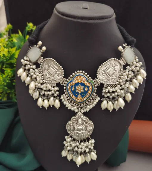 Glamaya Silver 92.5 Polish Fusion Exclusive Choker Necklace 05 1 GLAM-NE-OX-80-364422-110-10