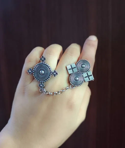 Glamaya Oxidised Chain Finger Ring 1 GLAM-RI-OX-14-972241-25-5