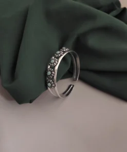 Glamaya Oxidised Adjustable Flower Bracelet 5 GLAM-BB-OX-9-348166-17-5 Glamaya Oxidised Adjustable Flower Bracelet 5 GLAM-BB-OX-9-348166-17-5