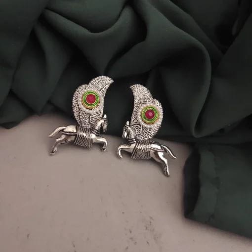 Glamaya Oxidised Horse Stud Earrings 4 GLAM-ER-OX-7-172512-13-5 Glamaya Oxidised Horse Stud Earrings 4 GLAM-ER-OX-7-172512-13-5