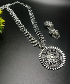 Glamaya Oxidised German Silver Necklace Earring Set 03 1 GLAM-CN-OX-80-527782-150-2