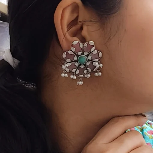 Glamaya Silver Lookalike Monalisa Flower Stud Earring 08 3 GLAM-ER-OX-30-344830-50-6 Glamaya Silver Lookalike Monalisa Flower Stud Earring 08 3 GLAM-ER-OX-30-344830-50-6