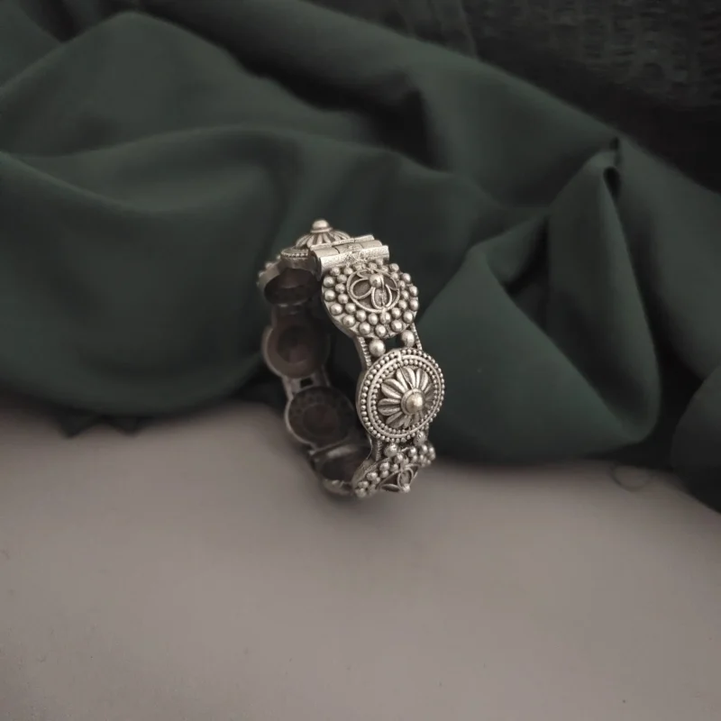 Glamaya Gurmaya Silver Replica Screw Openable Bangle 1 GLAM-BB-OX-20-607857-32-10