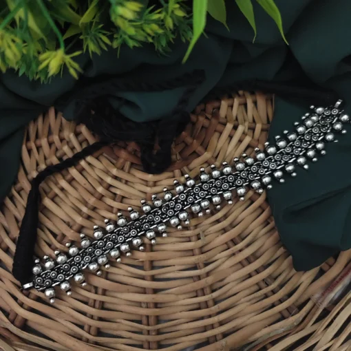 Glamaya Irya German Silver Sleek Choker Necklace 2 GLAM-NE-OX-37F5-321706-55-4 Glamaya Irya German Silver Sleek Choker Necklace 2 GLAM-NE-OX-37F5-321706-55-4