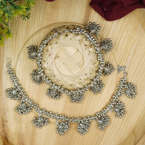 Glamaya Layla Jhumki Oxidised Anklet 1 GLAM-EA-OX-28-548027-37-5