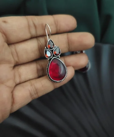Glamaya Semi Precious Stones Hook Earring Red 2 GLAM-ER-ST-22-109890-43-5
