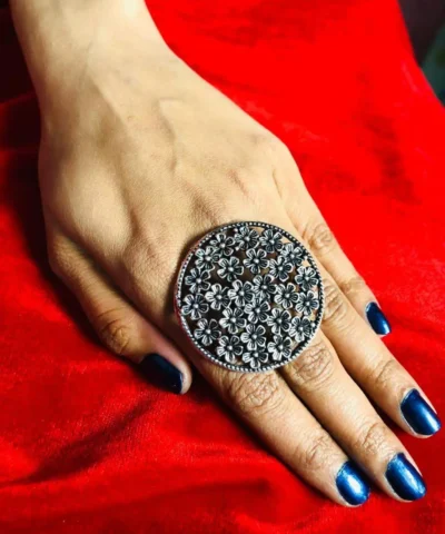 Glamaya Big Size Silver Plated Adjustable Flower Ring 1 GLAM-RI-OX-15-549381-30-3