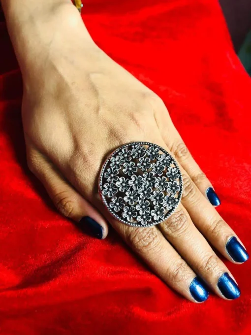 Glamaya Big Size Silver Plated Adjustable Flower Ring 1 GLAM-RI-OX-15-549381-30-3