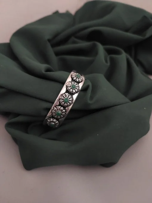 Glamaya Oxidised Adjustable Flower Bracelet 2 GLAM-BB-OX-9-348166-17-5 Glamaya Oxidised Adjustable Flower Bracelet 2 GLAM-BB-OX-9-348166-17-5