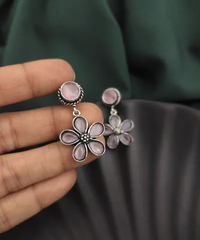 Glamaya Semi Precious Stone Flower Earring 2 GLAM-ER-ST-22-978319-43-5