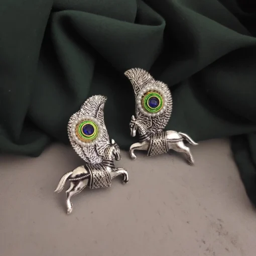 Glamaya Oxidised Horse Stud Earrings 5 GLAM-ER-OX-7-172512-13-5 Glamaya Oxidised Horse Stud Earrings 5 GLAM-ER-OX-7-172512-13-5