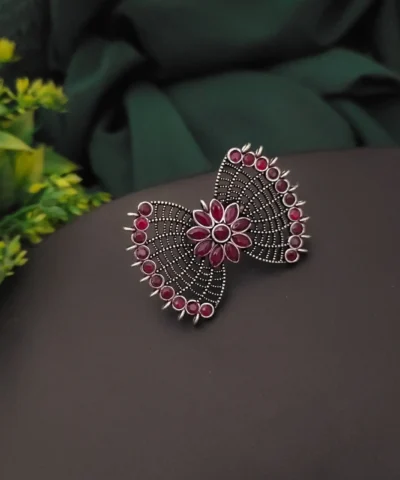 Glamaya Oxidised Semi Precious Stone Bow Adjustable Rings Red 1 GLAM-RI-ST-17F5-731483-30-4