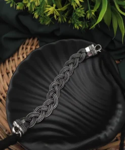 Glamaya Jagrati German Silver Sleek Choker Necklace 1 GLAM-NE-OX-33F3-027844-55-3