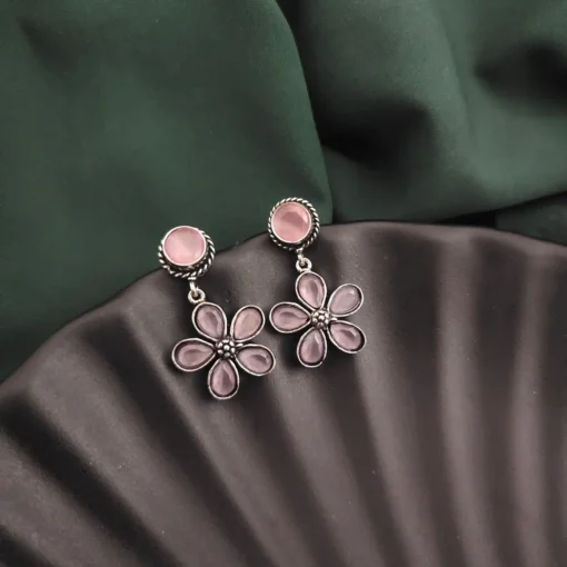 Glamaya Semi Precious Stone Flower Earring 1 GLAM-ER-ST-22-978319-43-5