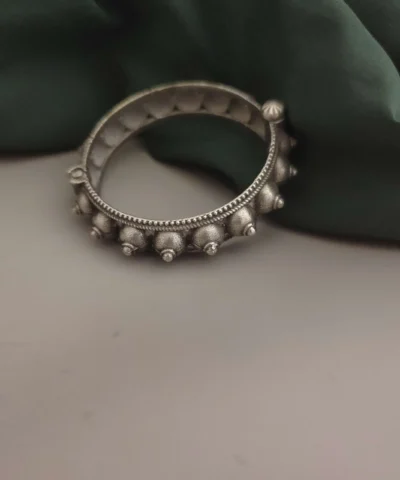 Glamaya Adya Silver Replica Brass Screw Openable Bangle 2 GLAM-BB-BR-25-143805-35-8