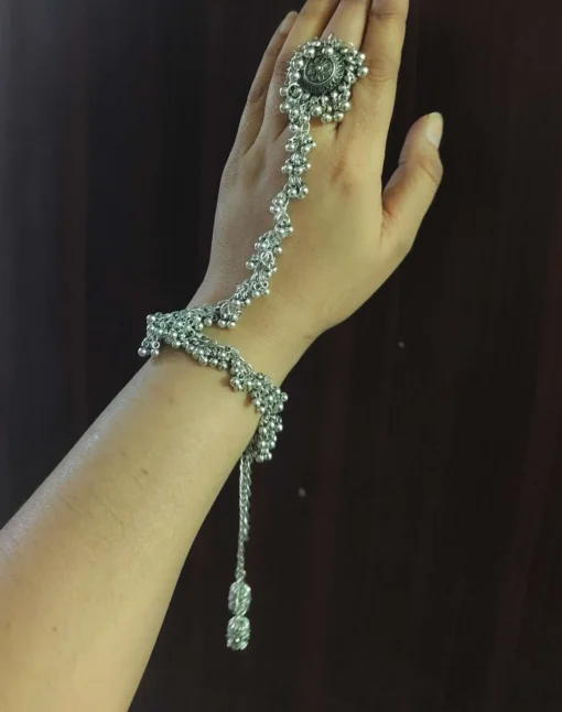 Glamaya Oxidised Stylish High Quality Adjustable Bracelet 2 GLAM-BB-OX-18-601299-28-5 Glamaya Oxidised Stylish High Quality Adjustable Bracelet 2 GLAM-BB-OX-18-601299-28-5