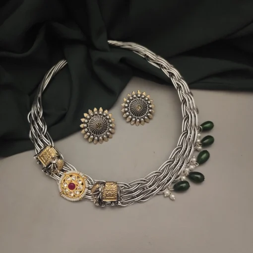 Glamaya Lavanya Fusion Hasli Nekclace Earring Set 4 GLAM-CN-OX-22-835235-35-10 Glamaya Lavanya Fusion Hasli Nekclace Earring Set 4 GLAM-CN-OX-22-835235-35-10