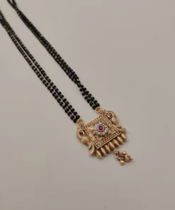 Glamaya Vaishnavi Gold Plated Mangalsutra 1 GLAM-MA-CO-20-939437-37-5