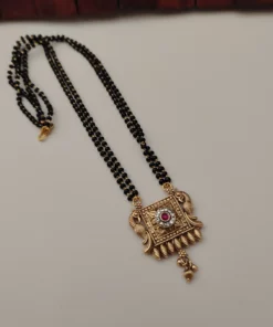 Glamaya Vaishnavi Gold Plated Mangalsutra 3 GLAM-MA-CO-20-939437-37-5
