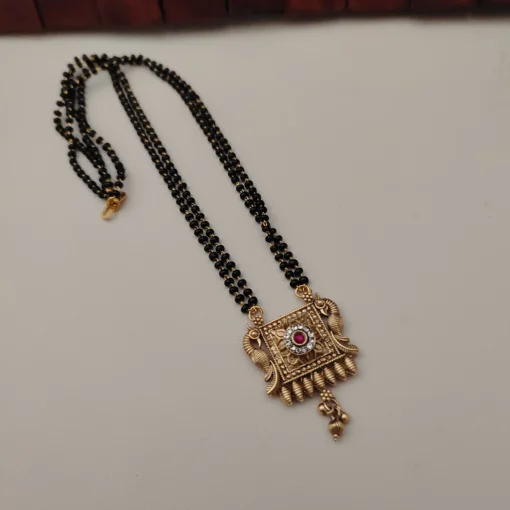 Glamaya Vaishnavi Gold Plated Mangalsutra 3 GLAM-MA-CO-20-939437-37-5 Glamaya Vaishnavi Gold Plated Mangalsutra 3 GLAM-MA-CO-20-939437-37-5