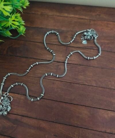 Glamaya Kareena Oxidized Brass Anklet 1 GLAM-AN-BR-20-456649-37-5